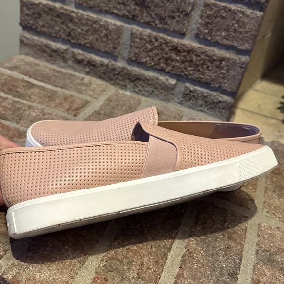VINCE Blair 5 Perforated Slip-On Sneakers pink women’s size 9M/ 39EU - Picture 15 of 16